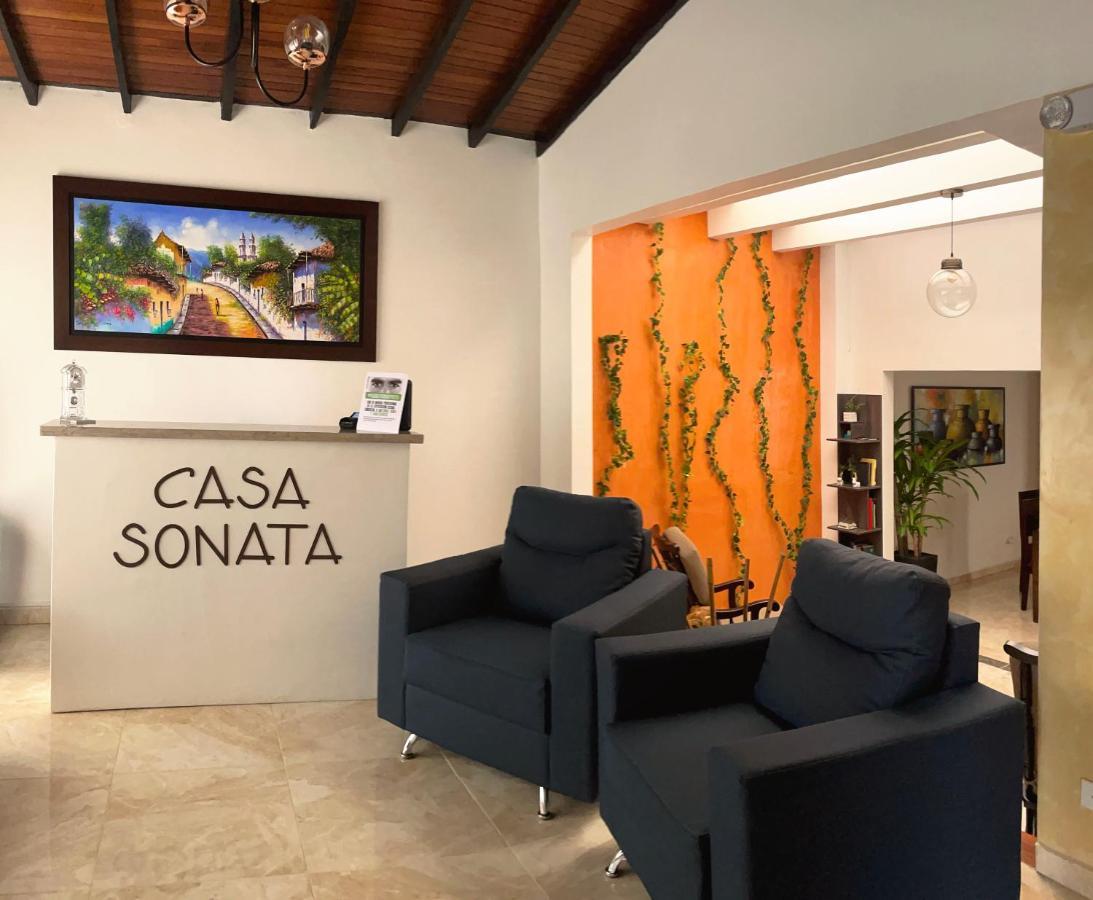 Hotel Casa Sonata Medellin Bagian luar foto